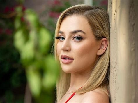 blake blossom solo|Blake Blossom (@itsblakeblossom) • Instagram photos and videos.